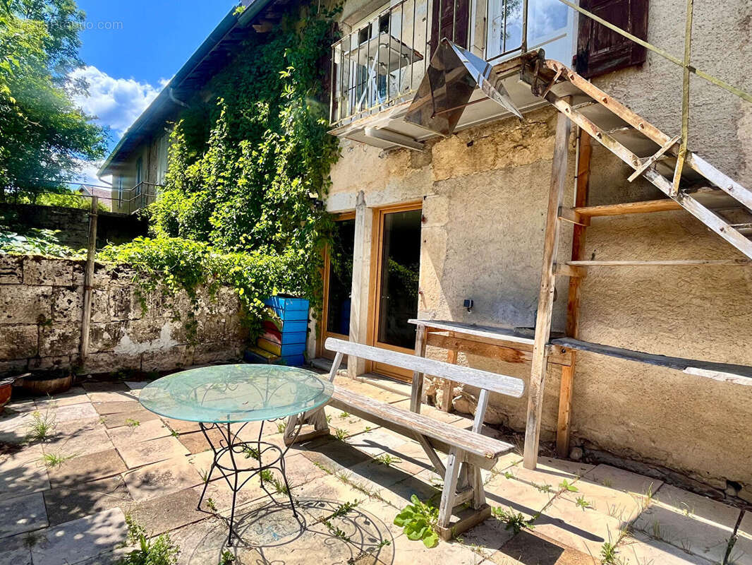 Appartement à FONCINE-LE-BAS
