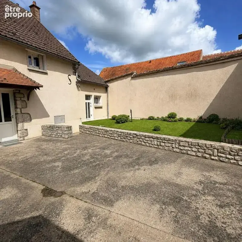 Maison 142 m² 4 chambres À Vendre - photo 2