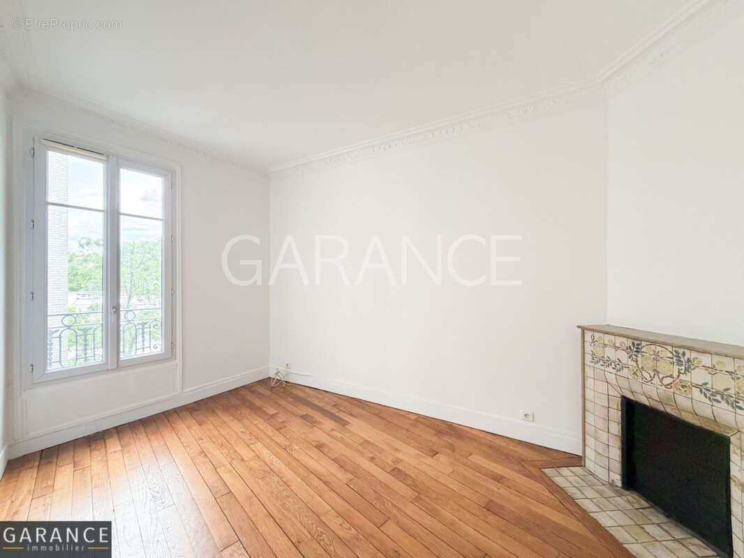 Appartement à PARIS-12E