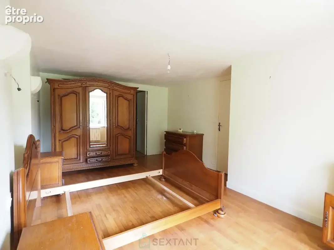 Agréable propriété ancienne en pierres avec dépendance et puits - photo 7