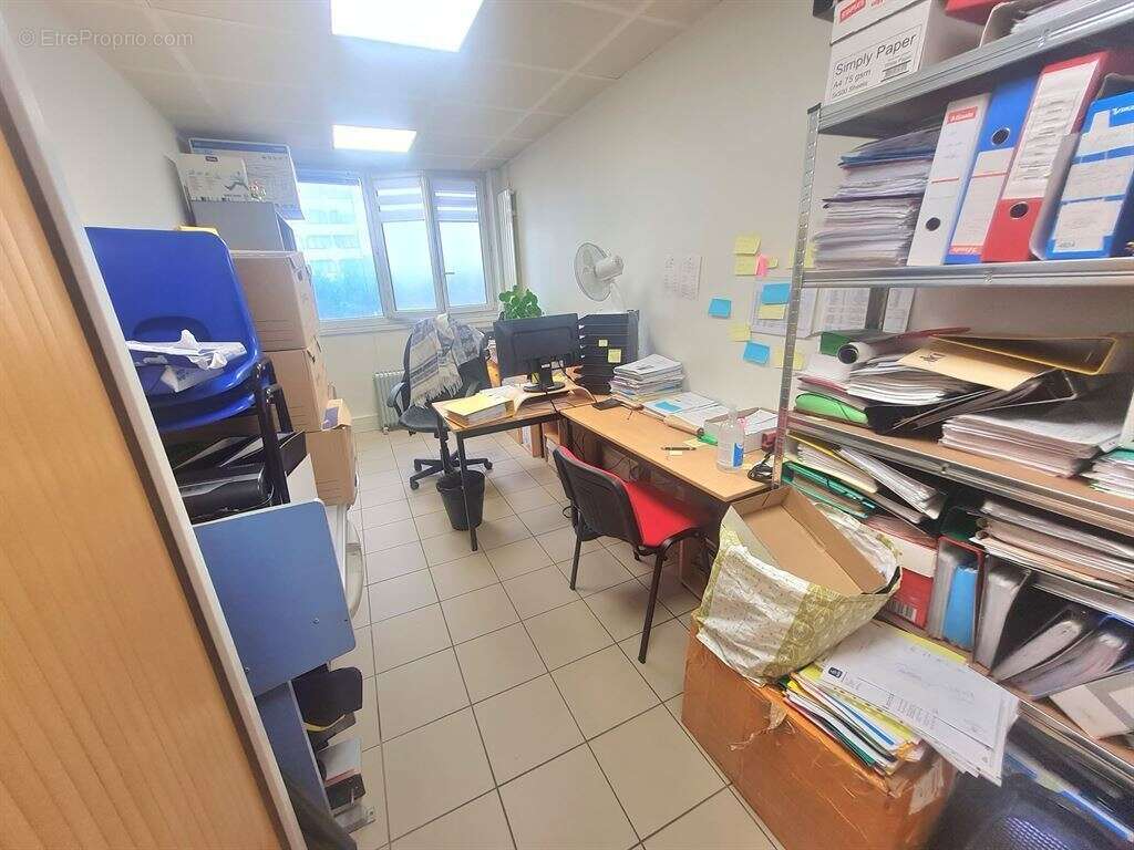 Commerce à PARIS-13E