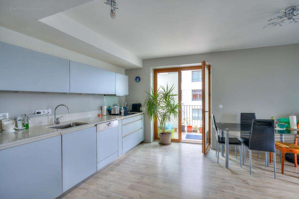 Appartement à MASSY