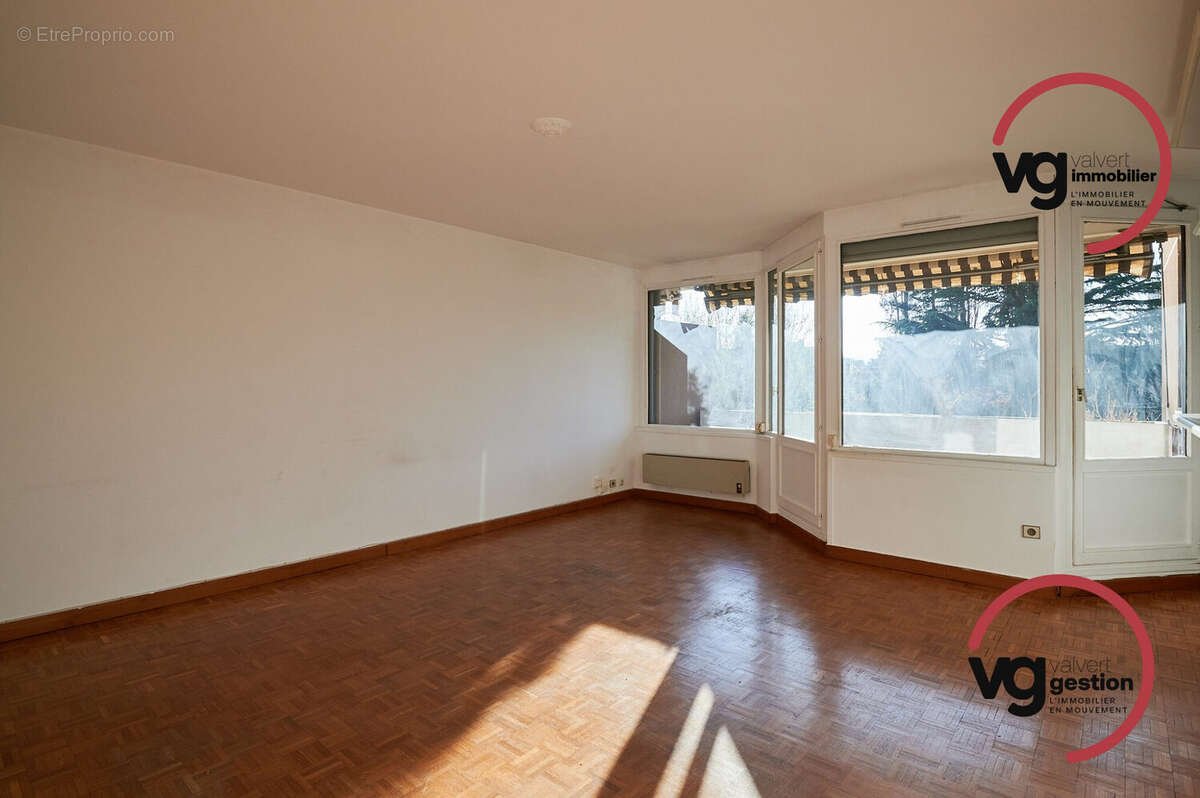 Appartement 88 m² à Tassin-La-Demi-Lune  - photo 4