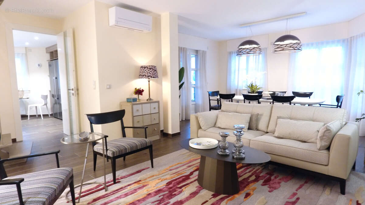 Appartement à DIVONNE-LES-BAINS