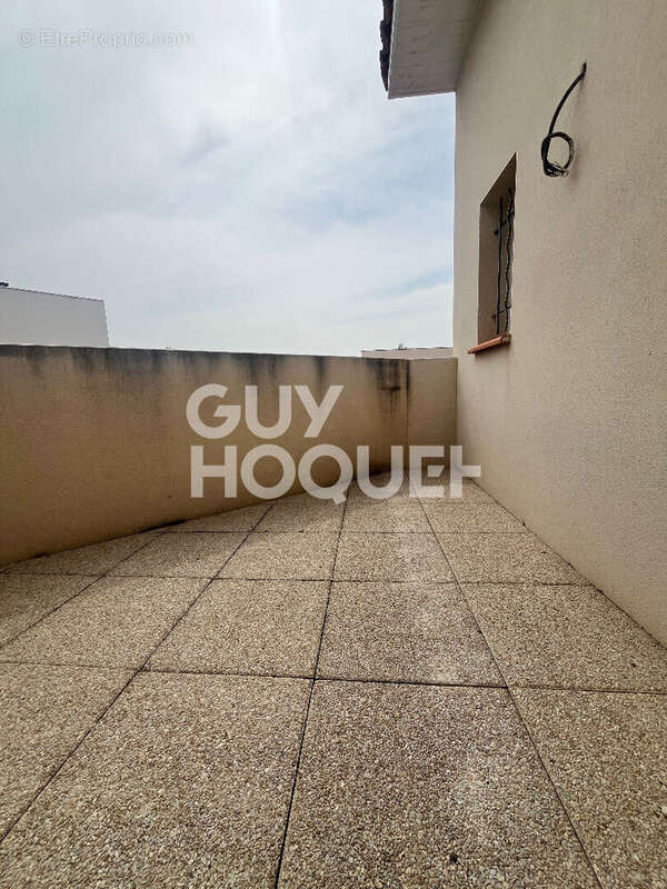 Maison à VILLENEUVE-DE-LA-RAHO