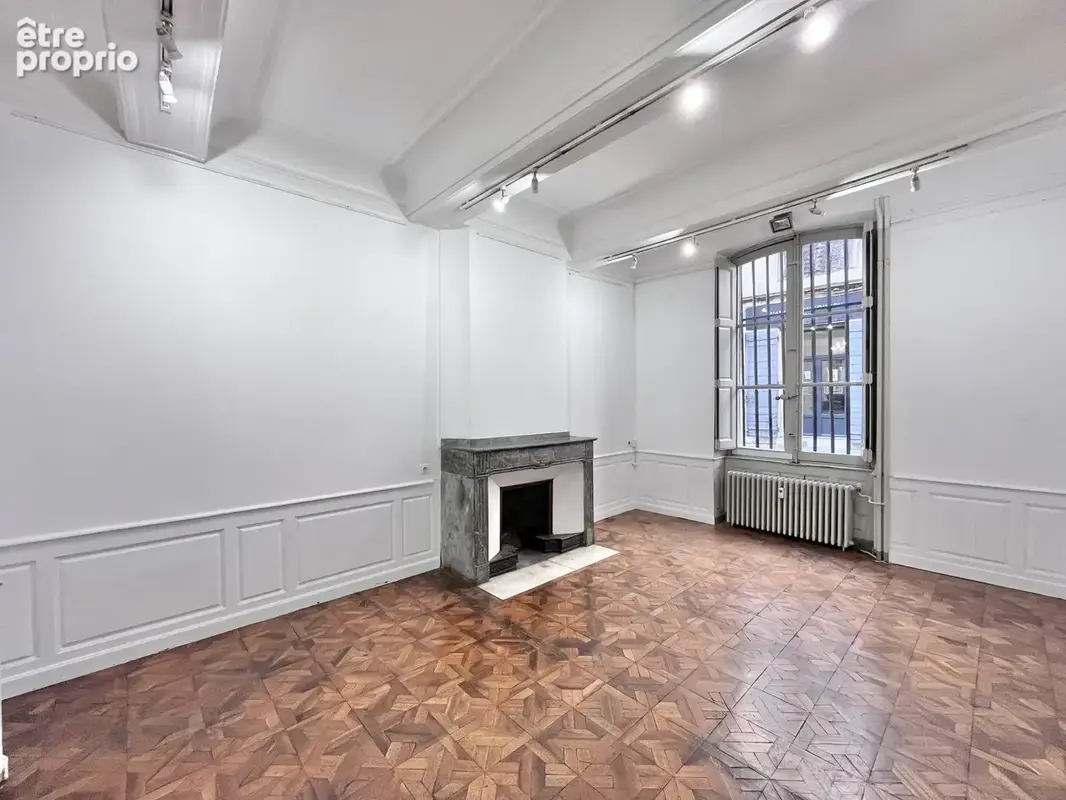 Photo Commerce à Aix-En-Provence au prix de 294 000€