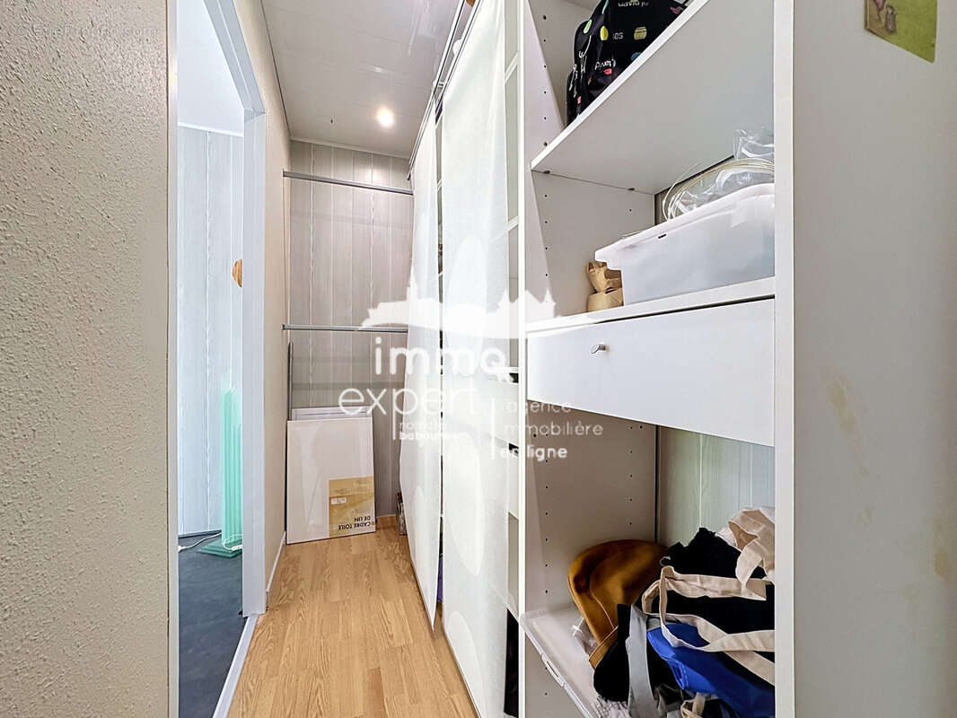 Appartement à MIRECOURT