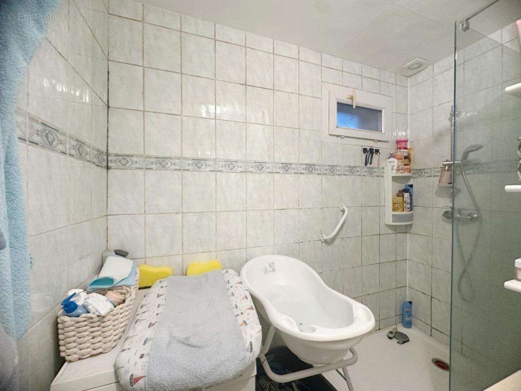 Maison à VILLETANEUSE