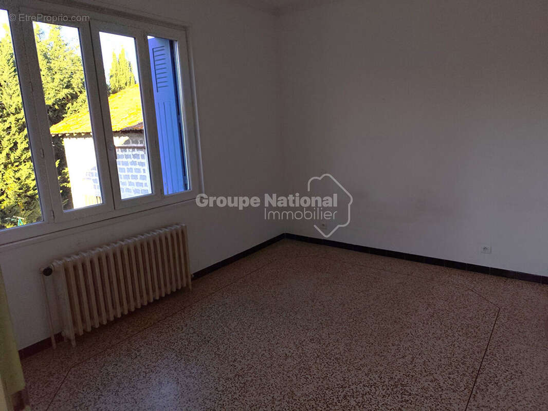 Maison à JONQUIERES