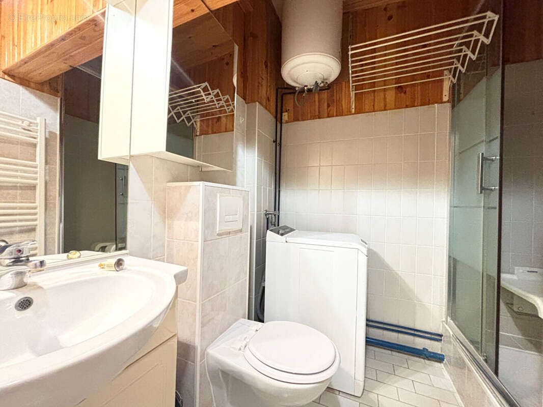 Appartement à PARIS-19E