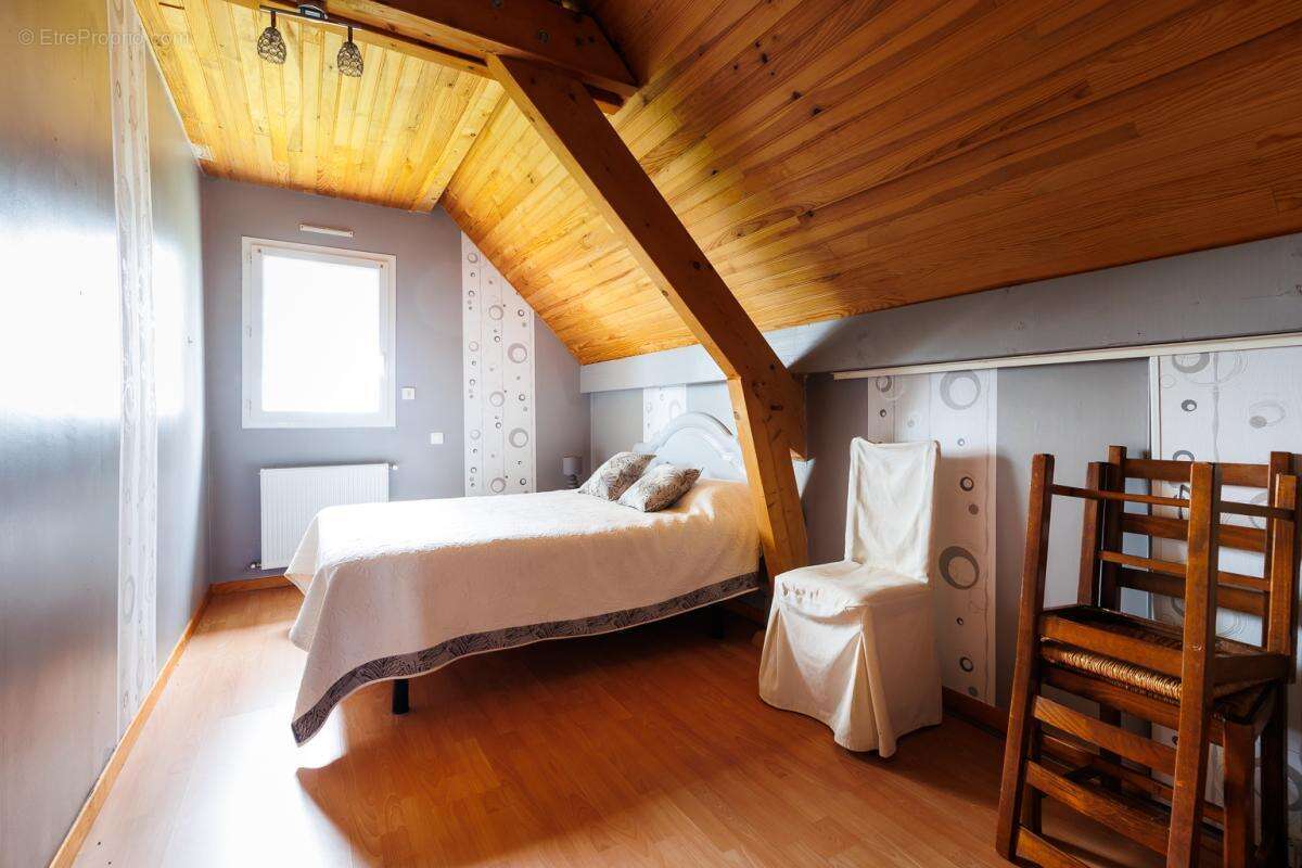 Maison à SAUVETERRE-DE-BEARN