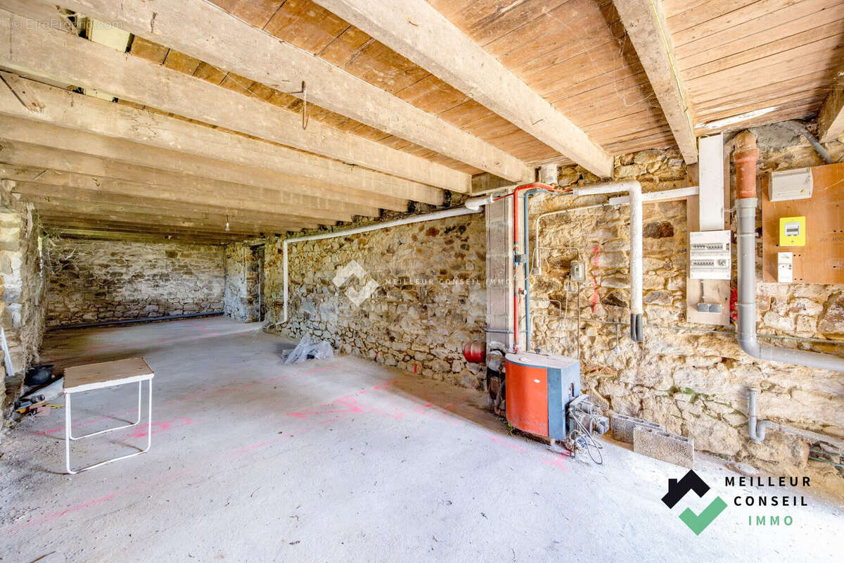 Maison 137 m² à Plessala  - photo 5