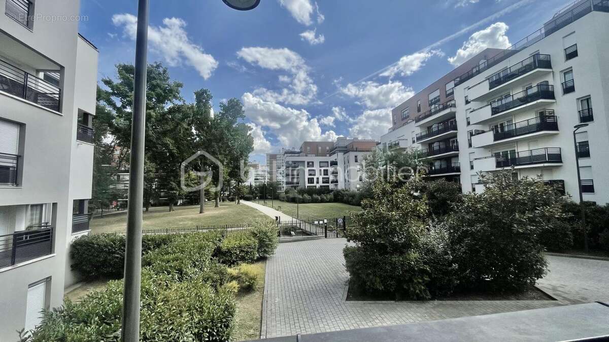 Appartement à BOUSSY-SAINT-ANTOINE