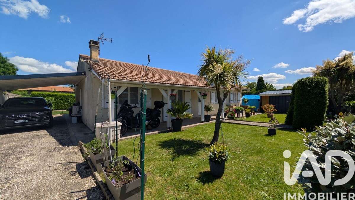 Photo 2 - Maison à AMBARES-ET-LAGRAVE
