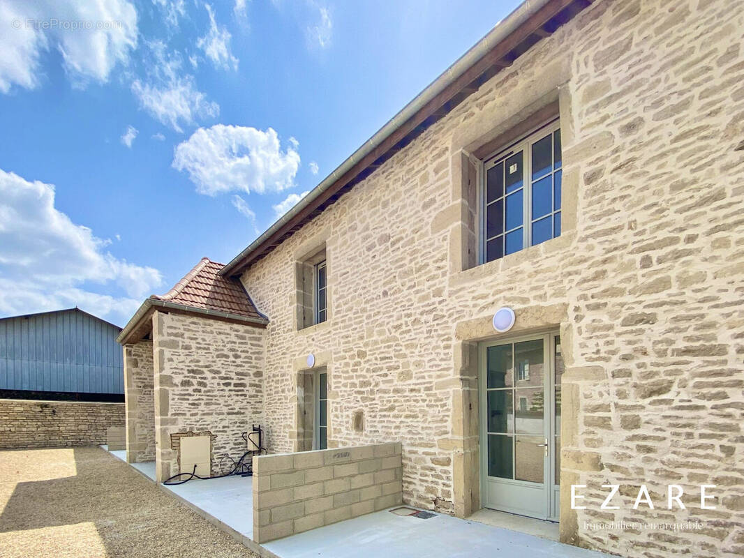 Appartement à SAINTE-MARIE-LA-BLANCHE