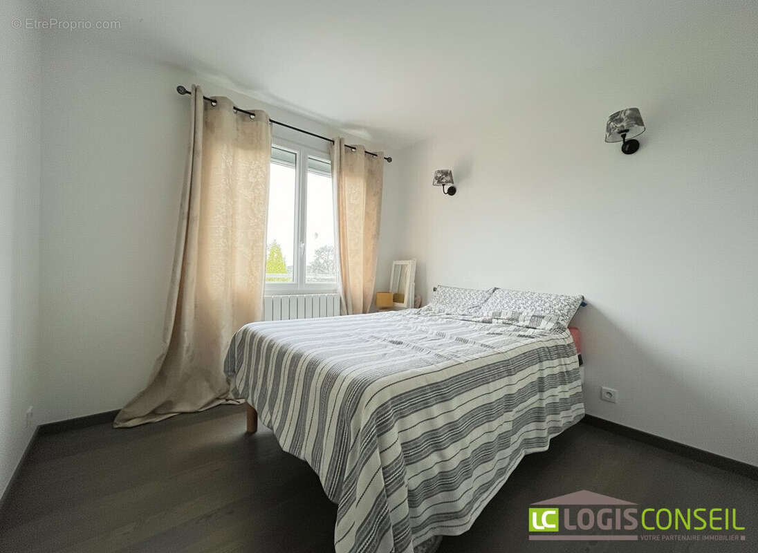 Appartement à BOURG-LA-REINE