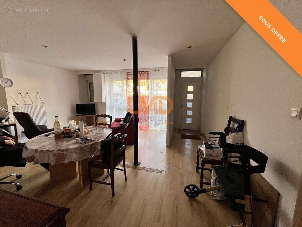 Appartement à AUBIN