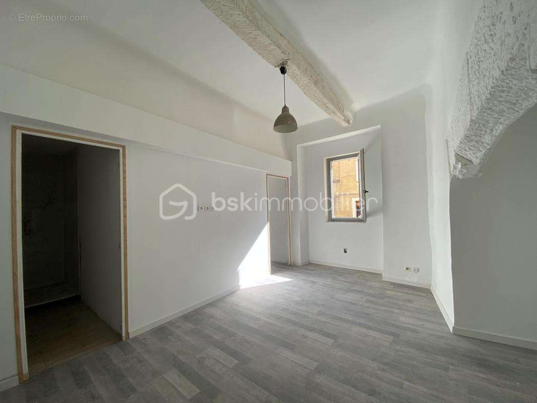 Immeuble à rénover – 150 m² – Fort potentiel investisseur - photo 5