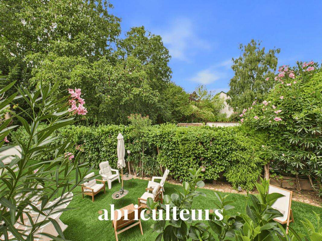 Maison familiale de 7 pièces avec jardin, garage, sous-sol  et grenier aménageable – Châtillon - photo 7