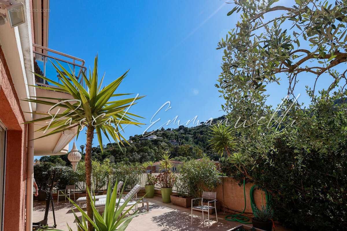 Appartement à MANDELIEU-LA-NAPOULE