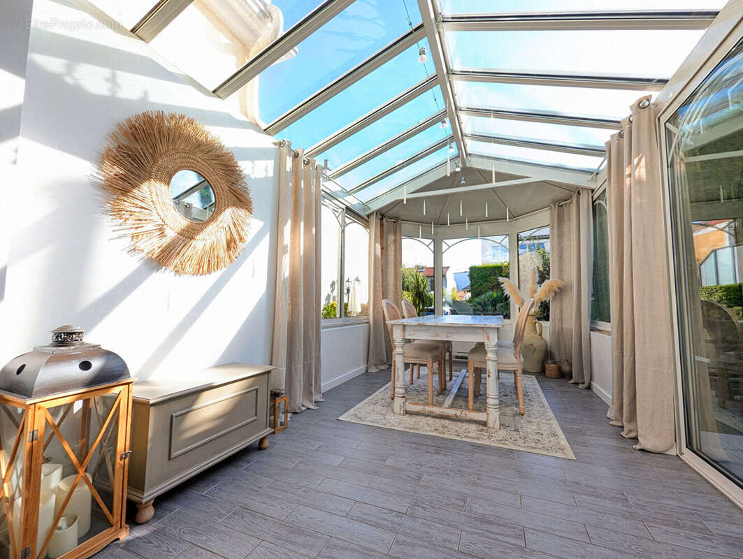 Maison à FONTENAY-SOUS-BOIS