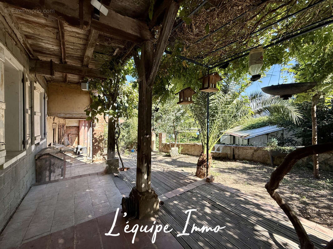 Maison à SARAMON