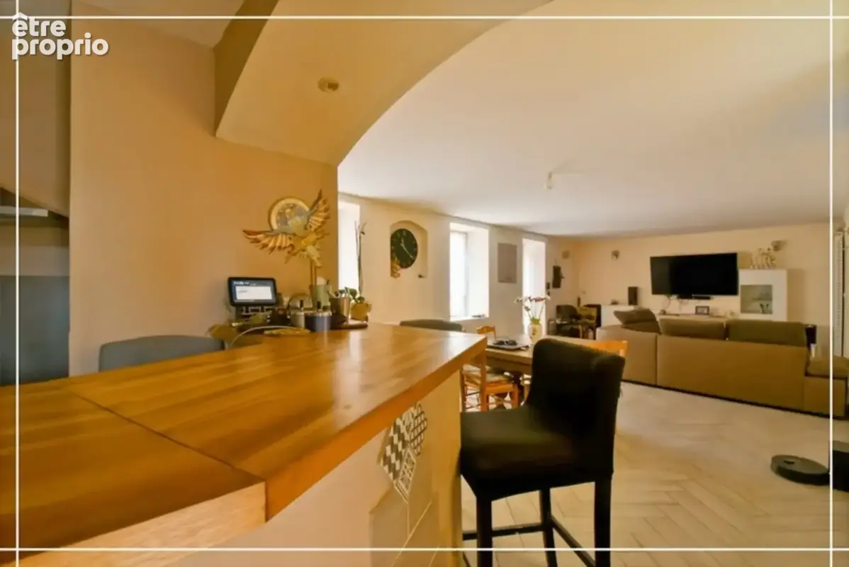 Maison à vendre 6 pièces + terrain + grange + appartement CHATEAUMEILLANT (18) - photo 4