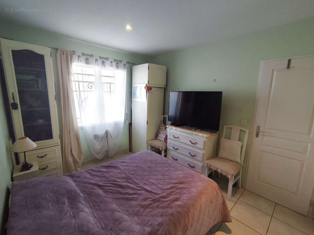 Maison à SAINT-JEAN-LASSEILLE