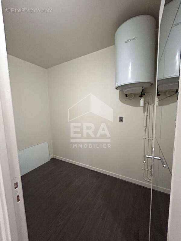 Appartement à PARIS-3E