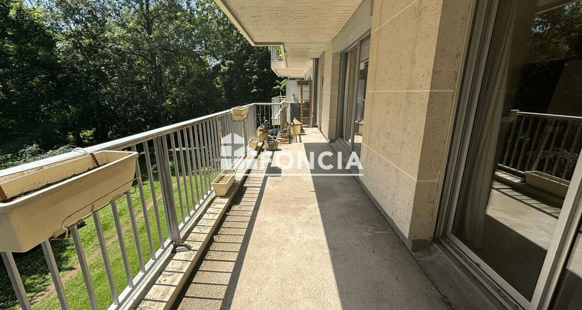 Appartement à YERRES