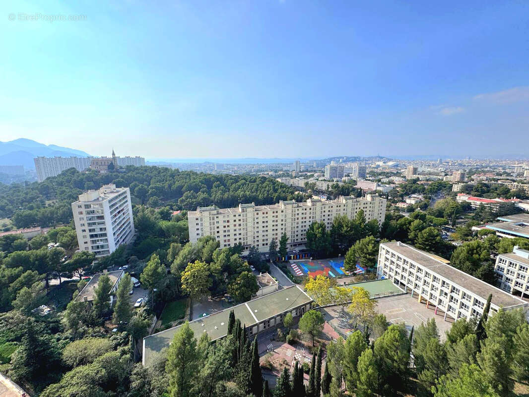 Appartement à MARSEILLE-9E