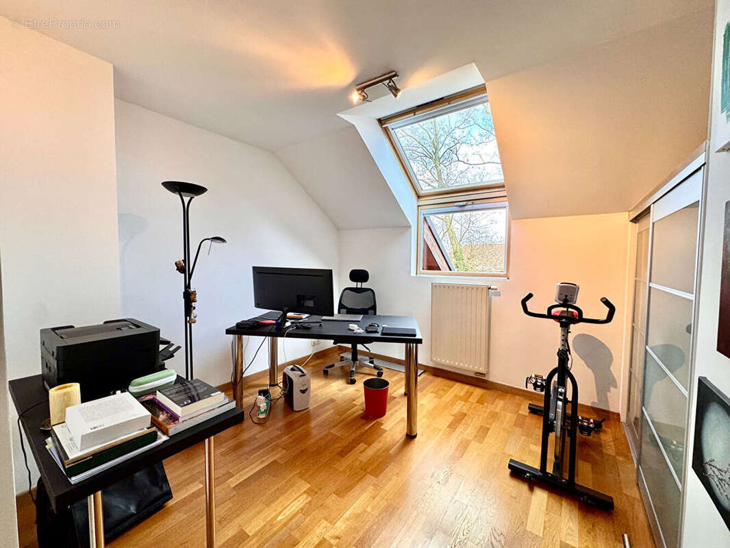 Appartement à VALLEIRY