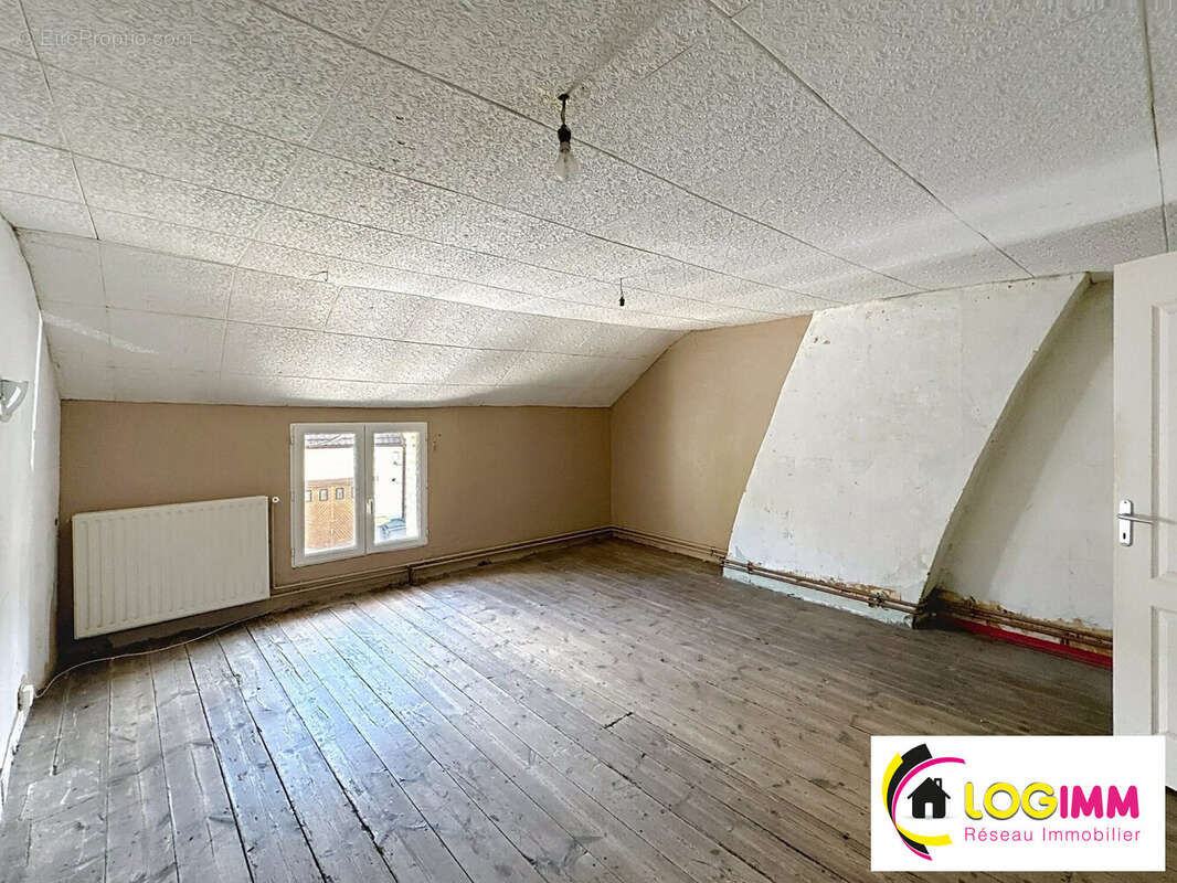 Maison 80 m² à Vieux-Conde  - photo 6