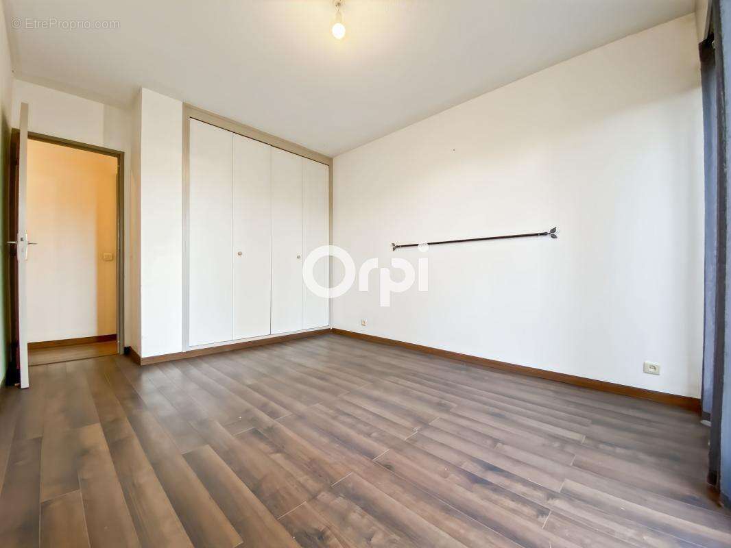 Appartement à MARSEILLE-9E