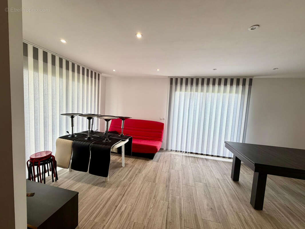 Vente jolie maison plain-pied de 2019  sur 3752 m2 de terrain dont un étang LURE - photo 8