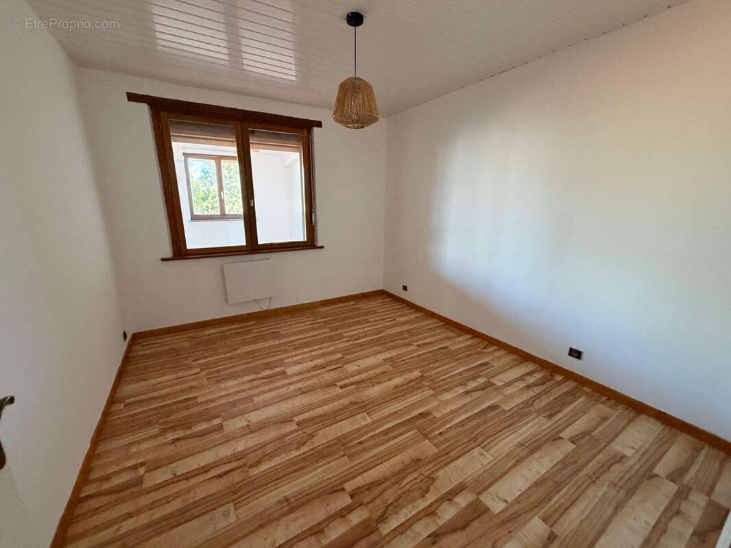 Appartement à VERNEVILLE