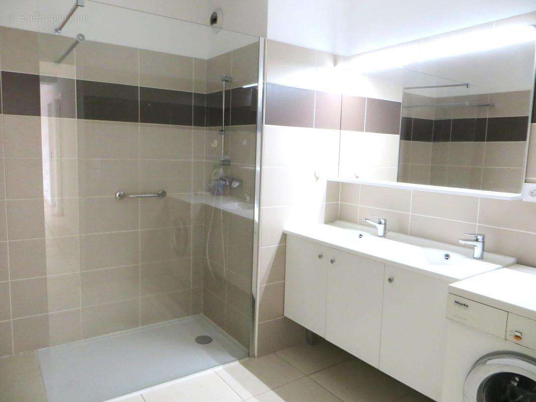 Appartement à LES ANGLES