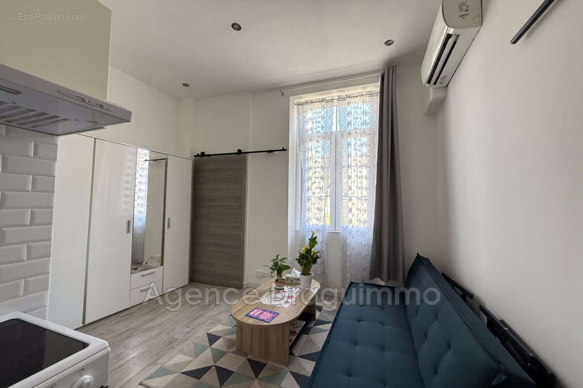Appartement 25 m² à Draguignan  - photo 2