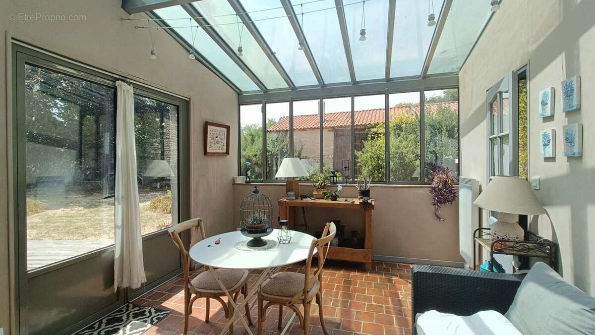 Maison 4 chambres avec piscine amberre - photo 13