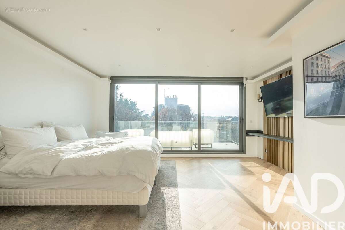 Photo 9 - Maison à SAINT-MAUR-DES-FOSSES