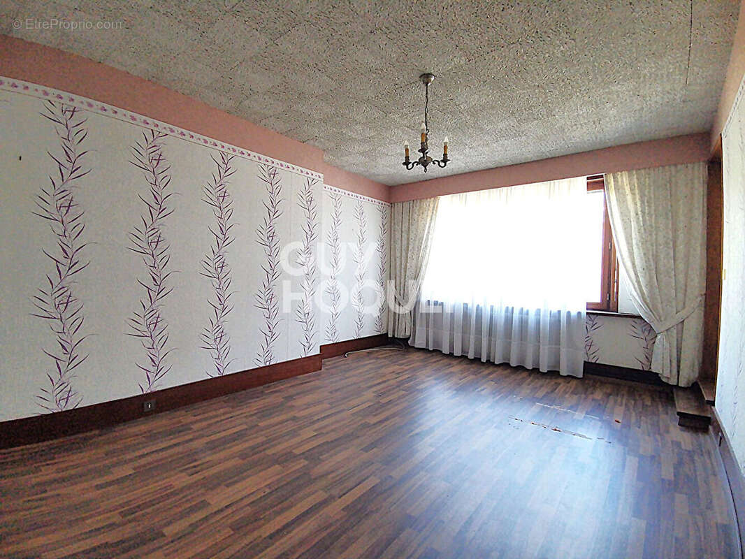 Maison à ARMENTIERES