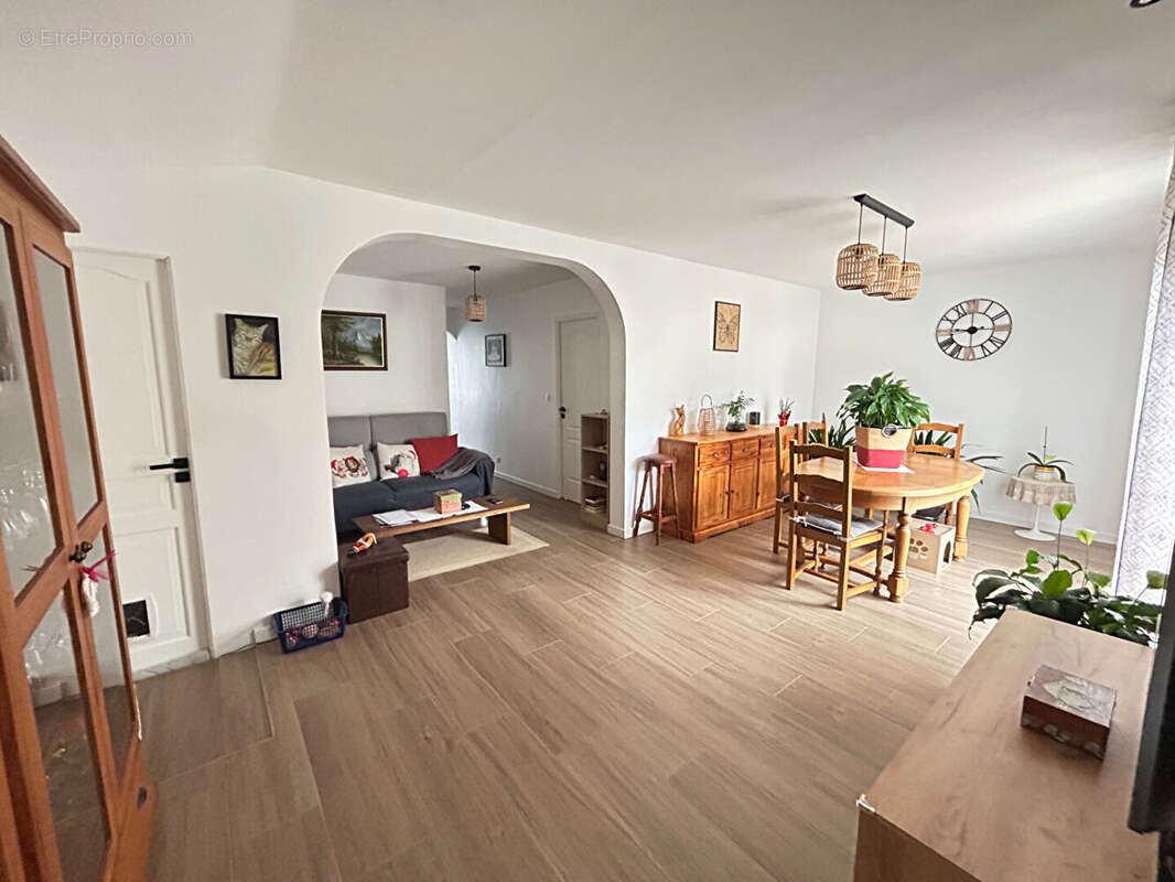 Maison à MITRY-MORY