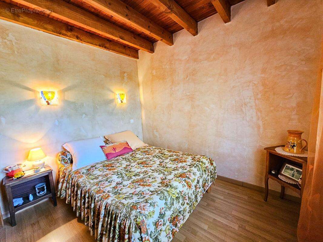 Maison à LES MARTYS