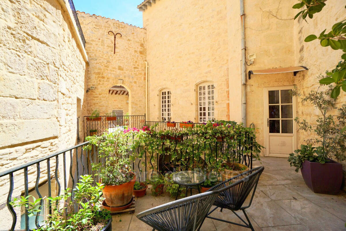 Maison à SAINT-GILLES