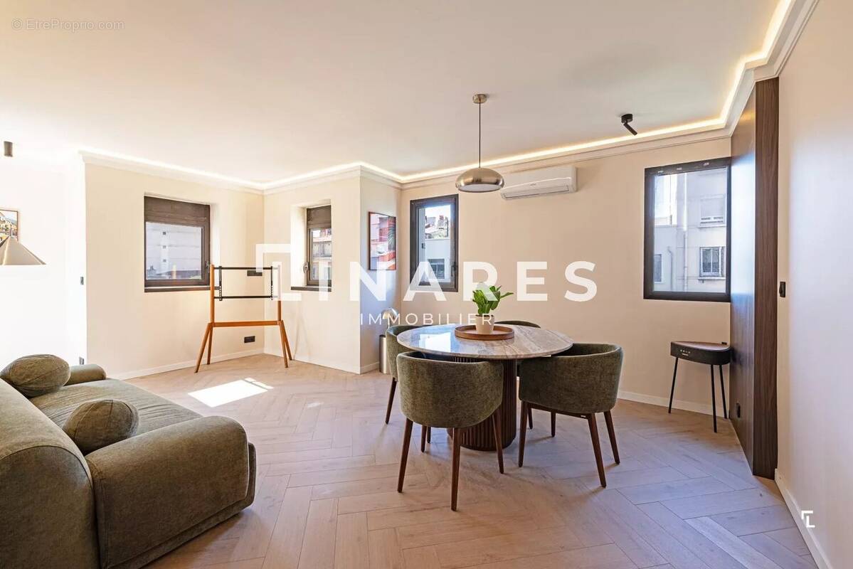 Appartement à MARSEILLE-7E