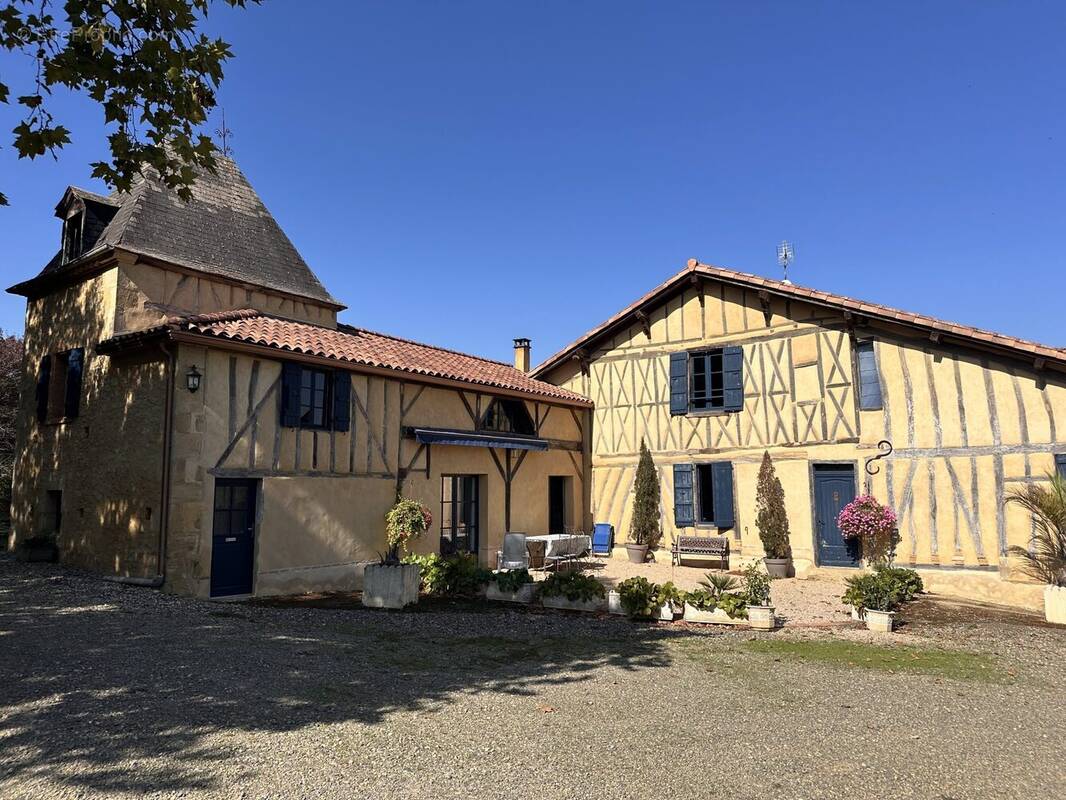 Maison Gasconne du 17ème - Maison à SABAZAN
