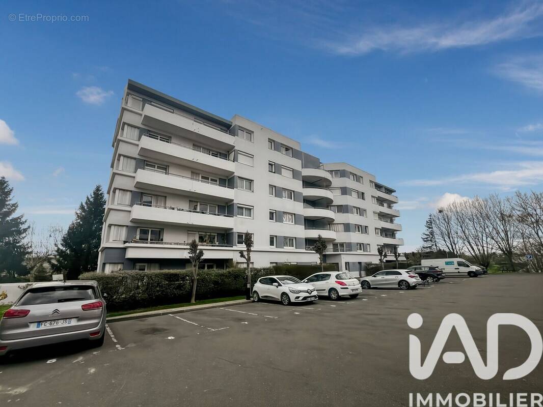 Photo 1 - Appartement à DUGNY