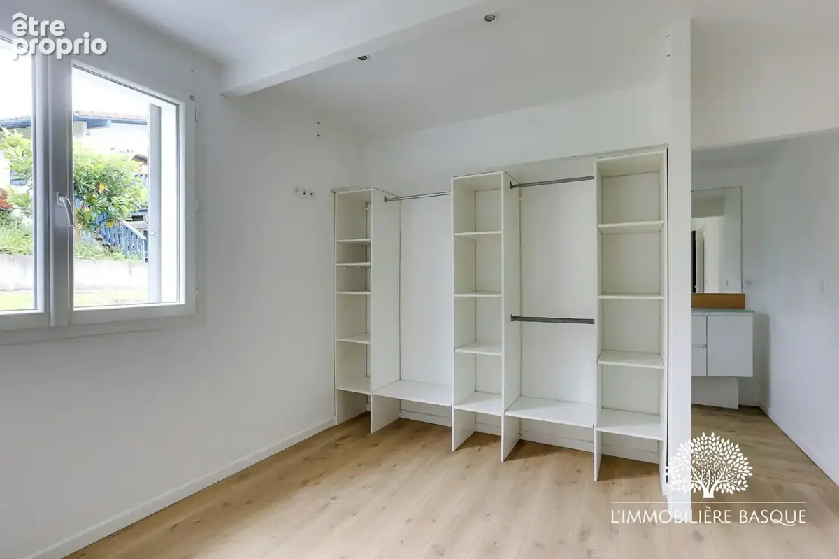 Maison 4 pièces 106 m² à vendre à Bassussarry (64200) - photo 6