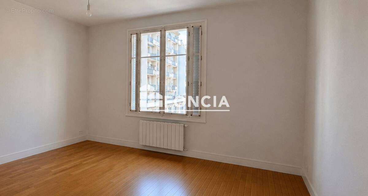Appartement à LYON-6E