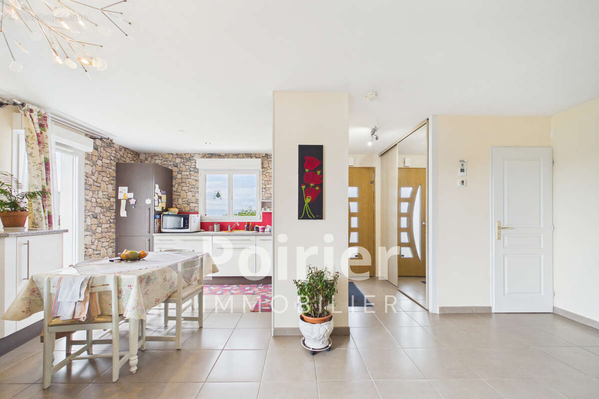 Maison à LOISIN